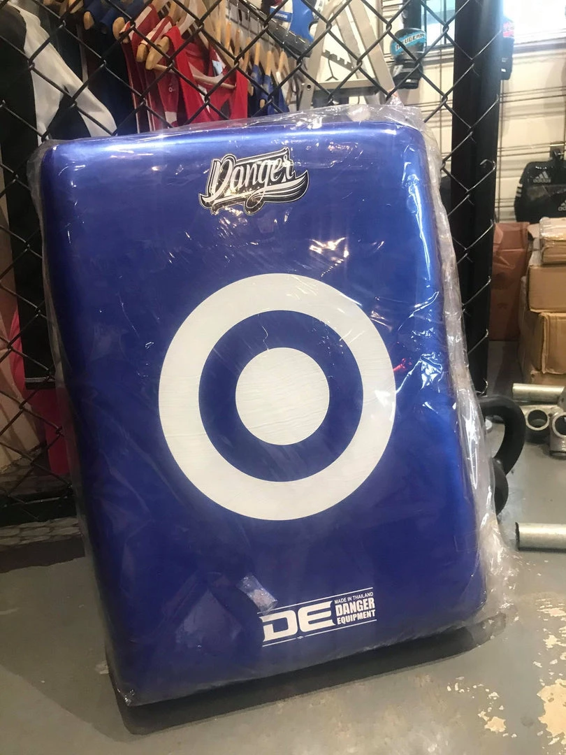 Danger Equipment Thai Kick Shield - Blue PADS 3 Danger Equipment Thai Kick Shield - Blue PADS