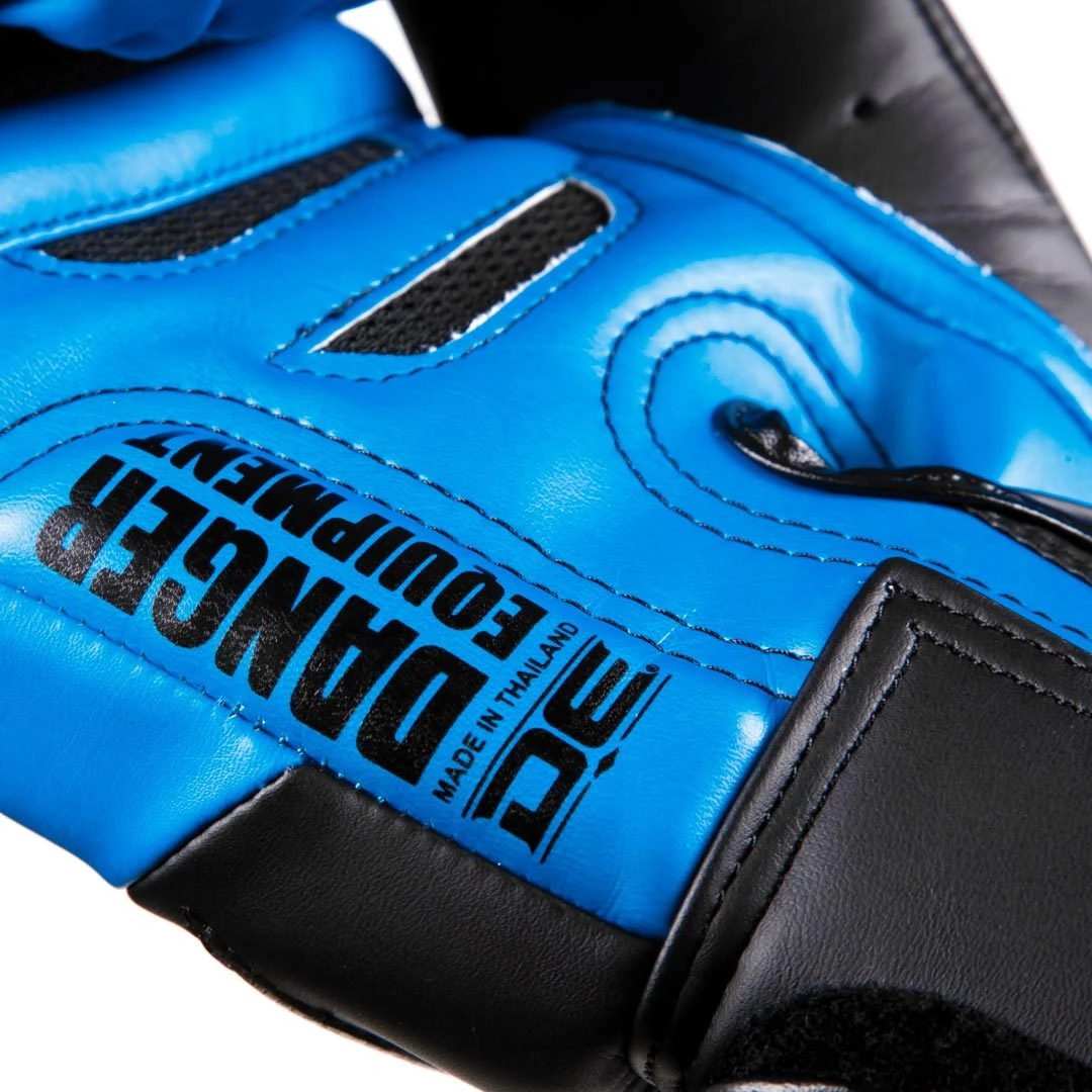 FIGHT GLOVES Muay Thai Boxing Gloves - Sak Muay By Danger Equipment - Blue/Black 6 FIGHT GLOVES Muay Thai Boxing Gloves - Sak Muay By Danger Equipment - Blue/Black