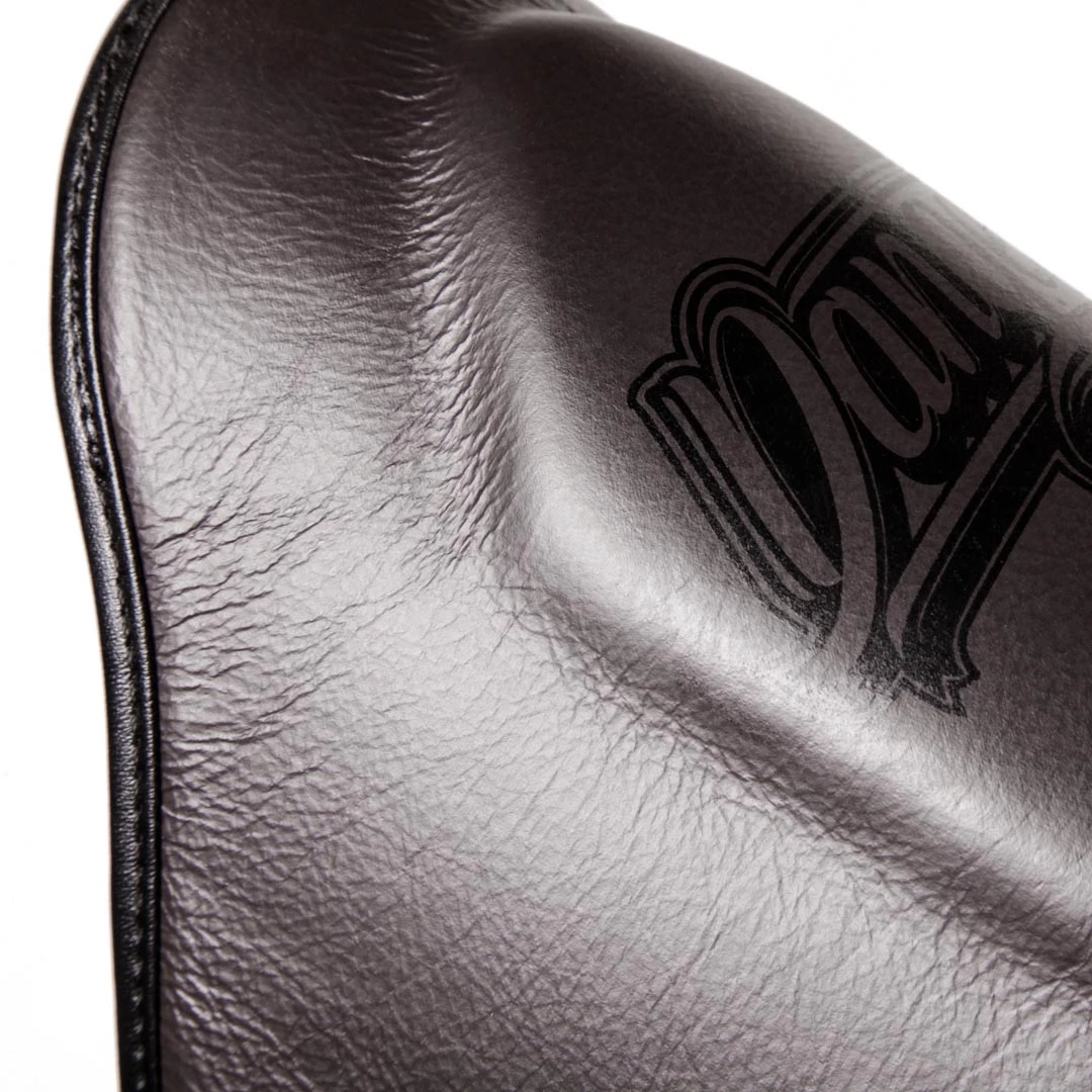 Danger Equipment Thai Legend Shin Guard - Coffee PROTECTION 5 Danger Equipment Thai Legend Shin Guard - Coffee PROTECTION