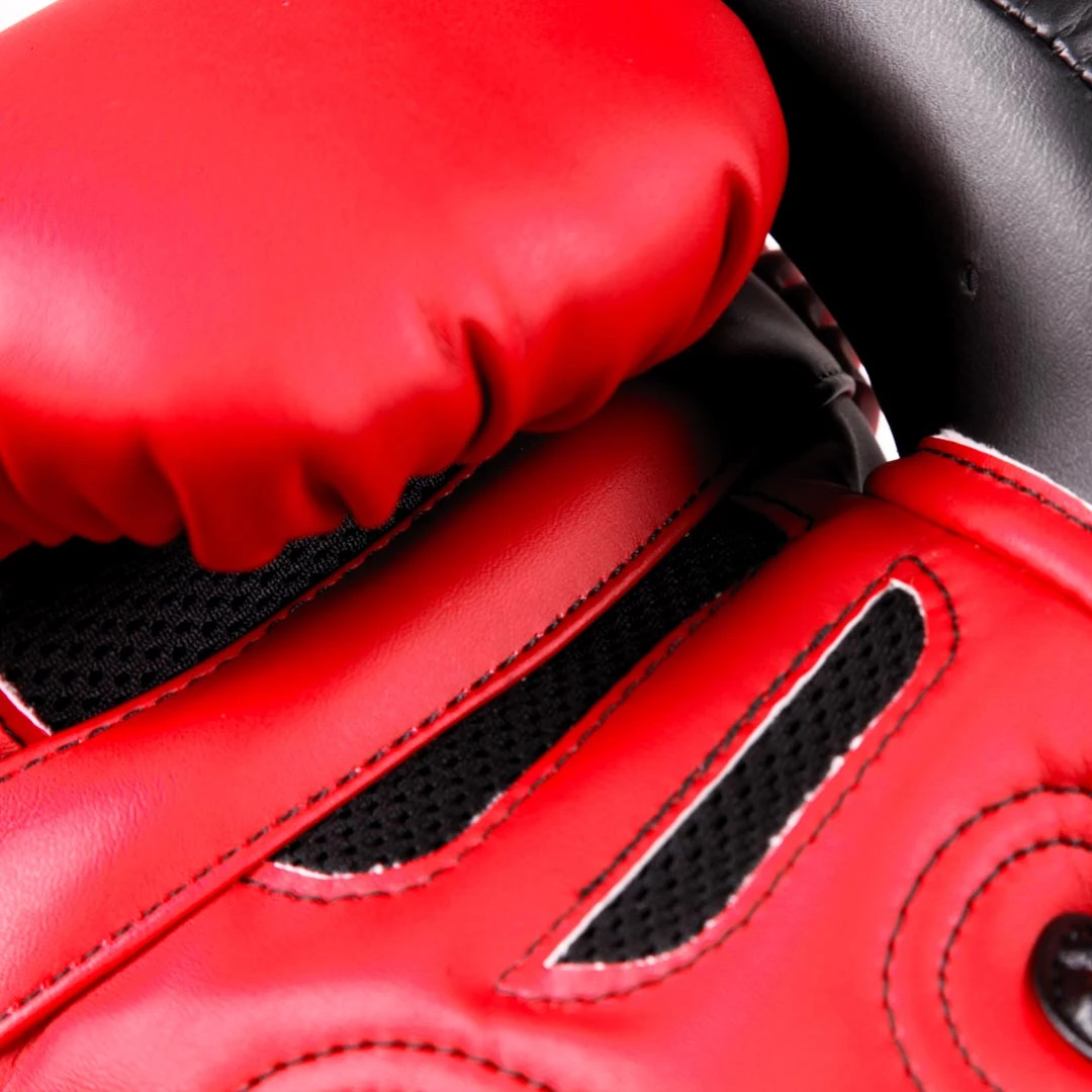 Muay Thai Boxing Gloves - Sak Muay By Danger Equipment - - Red/Black 4 Muay Thai Boxing Gloves - Sak Muay By Danger Equipment - - Red/Black