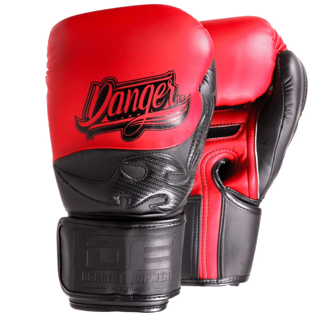 Muay Thai Boxing Gloves - Sak Muay By Danger Equipment - - Red/Black 3 Muay Thai Boxing Gloves - Sak Muay By Danger Equipment - - Red/Black