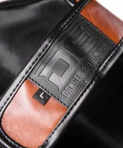 PROTECTION Danger Equipment Thai Legend Shin Guard - Vintage 9 PROTECTION Danger Equipment Thai Legend Shin Guard - Vintage