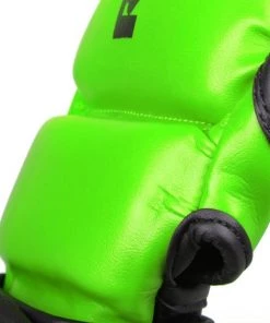 FIGHT GLOVES Revgear PINNACLE MMA SPARRING GLOVES - BLACK/GREEN 10 FIGHT GLOVES Revgear PINNACLE MMA SPARRING GLOVES - BLACK/GREEN