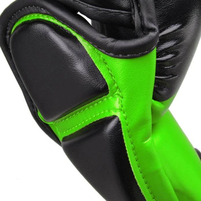 FIGHT GLOVES Revgear PINNACLE MMA SPARRING GLOVES - BLACK/GREEN 7 FIGHT GLOVES Revgear PINNACLE MMA SPARRING GLOVES - BLACK/GREEN