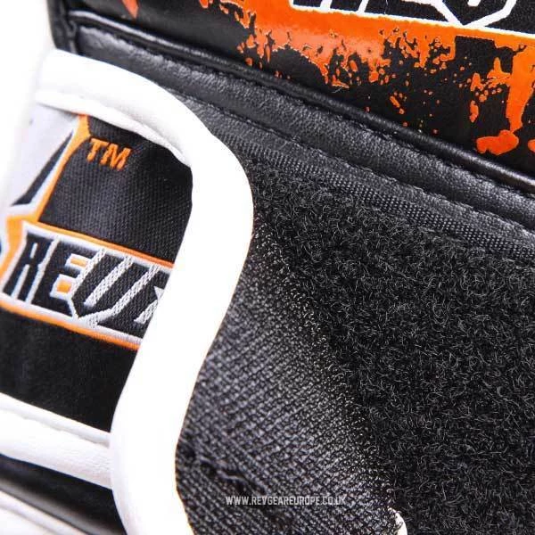 FIGHT GLOVES Revgear Kids Deluxe MMA Gloves - Orange 6 FIGHT GLOVES Revgear Kids Deluxe MMA Gloves - Orange