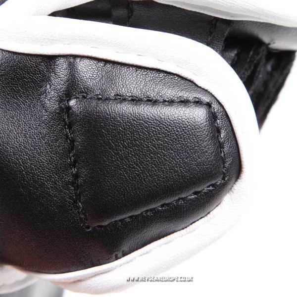 Revgear Kids Deluxe MMA Gloves - Pink 7 Revgear Kids Deluxe MMA Gloves - Pink