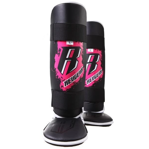 PROTECTION Revgear Kids Deluxe Shin Guards - Pink 3 PROTECTION Revgear Kids Deluxe Shin Guards - Pink