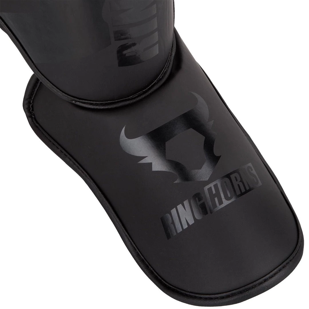 PROTECTION Venum Ringhorns Charger Shin Guards Instep 9 PROTECTION Venum Ringhorns Charger Shin Guards Instep