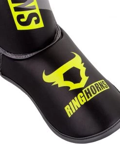 PROTECTION Venum Ringhorns Charger Shin Guards Instep